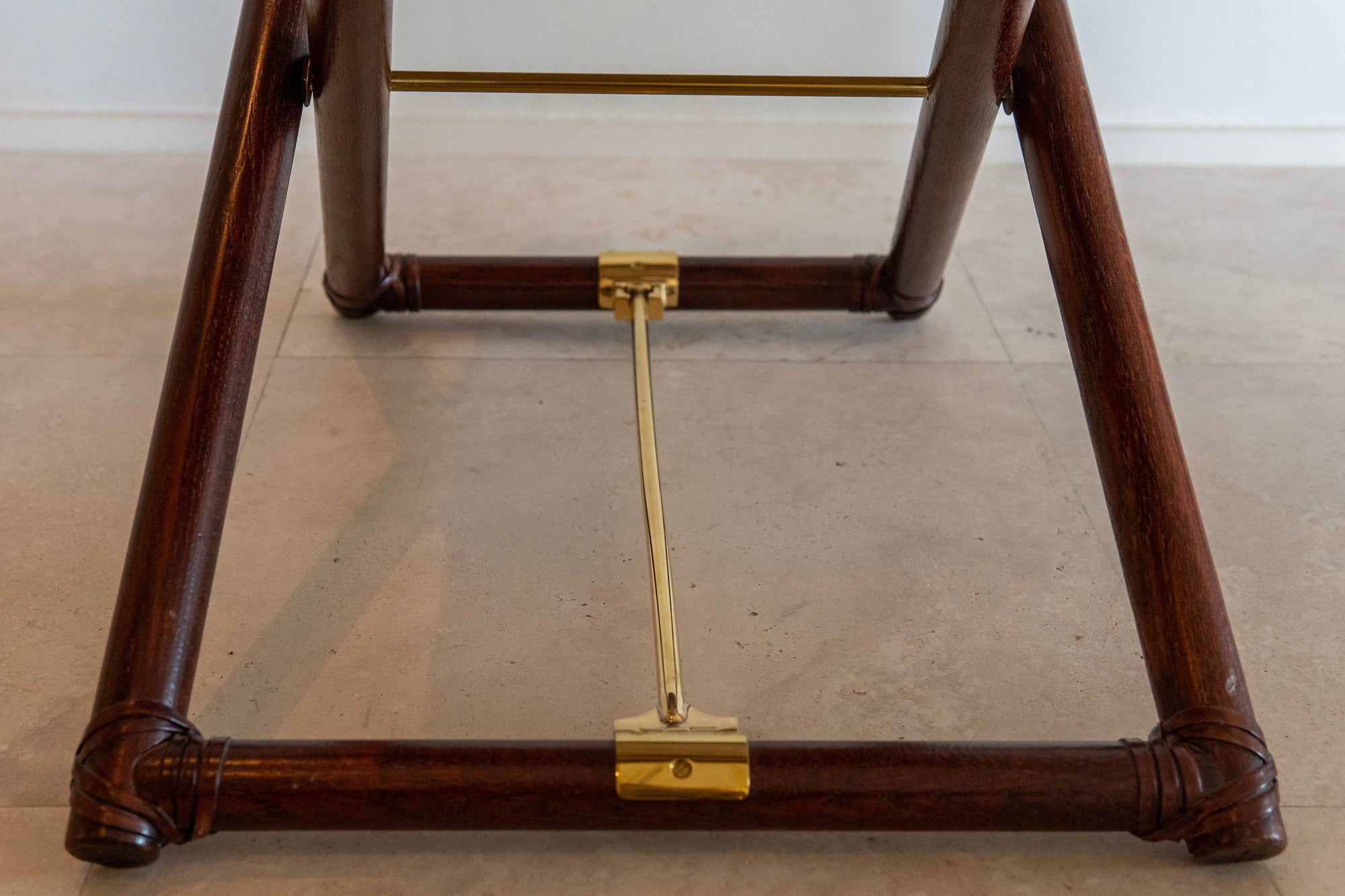 McGuire Director's X-Chair: Palm